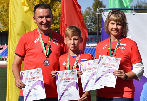 Семья сотрудника АО «ЗабТЭК» приняла участие в соревнованиях «Забайкальские игры 2019»